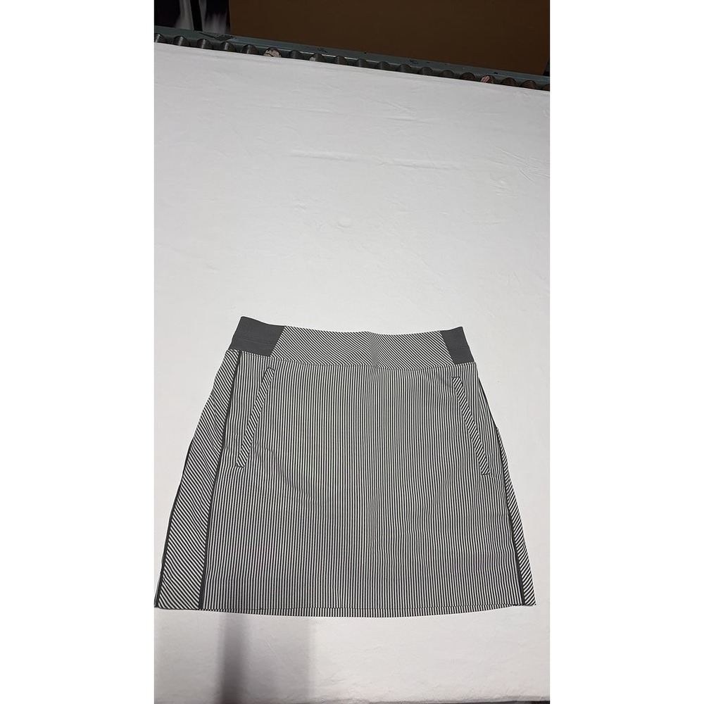 Athleta Womens Striped Athletic Skirt Skort Black White Size 8